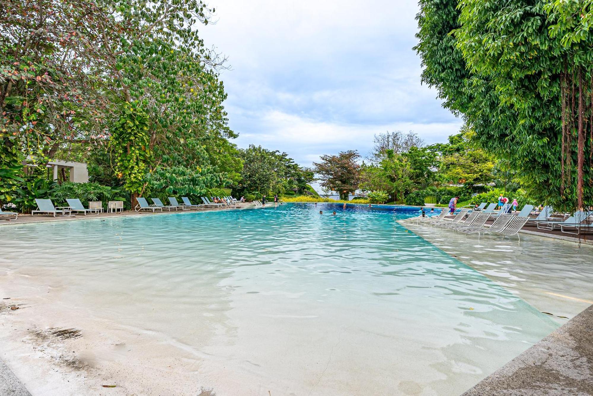 14Dc Tambuli Seaside Living Lejlighed Lapu-Lapu City Eksteriør billede